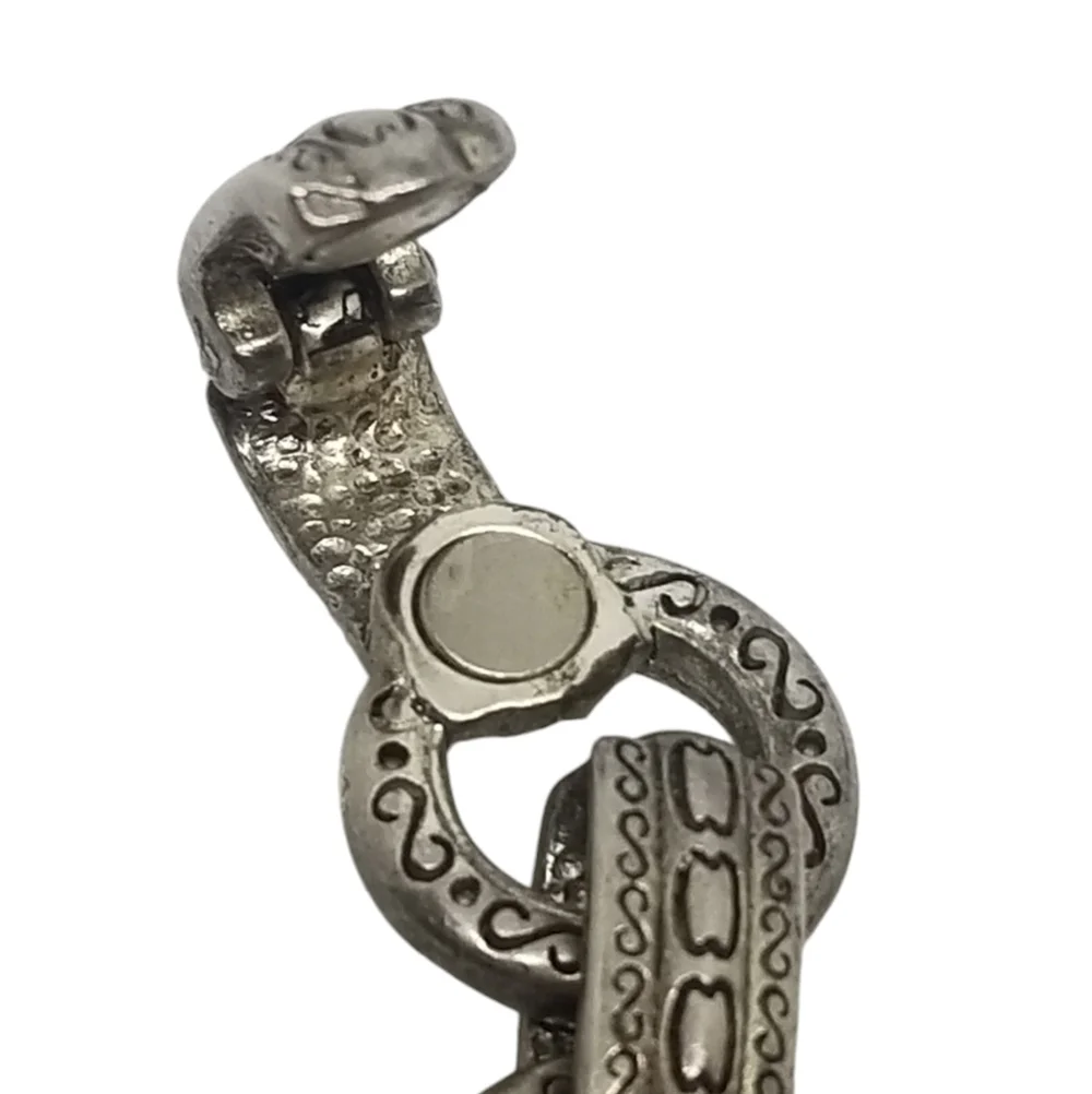 PREMIER DESIGNS VINTAGE SILVERTONE WITH ETCHED DESIGNS BOOKCHAIN STYLE BRACELET